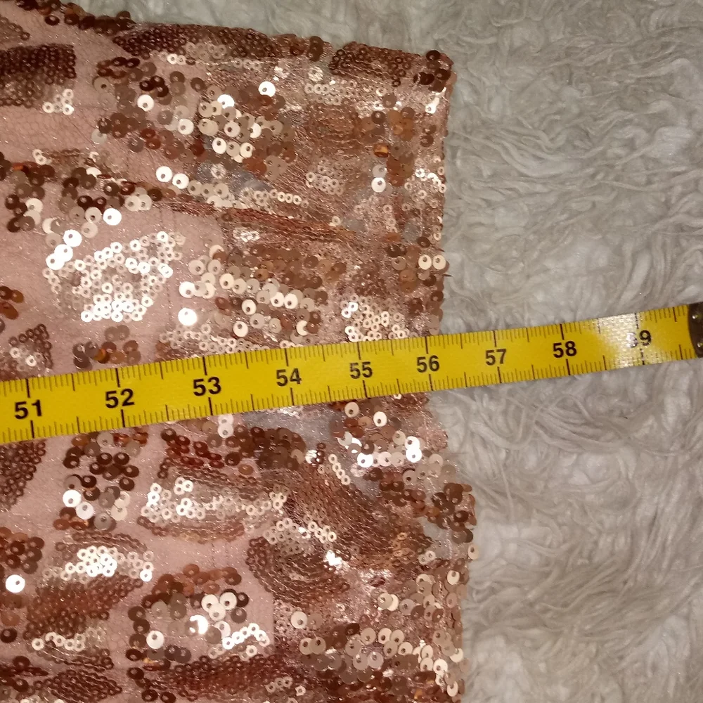 Donna Morgan Tiffany Sequin Gown Size 2